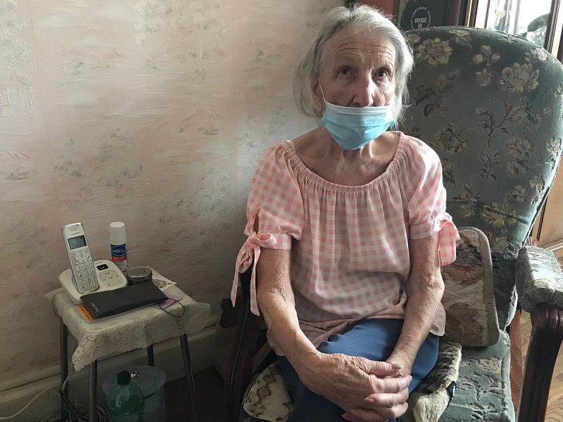 Une femme de 92 ans saisit la justice après avoir été déclarée morte