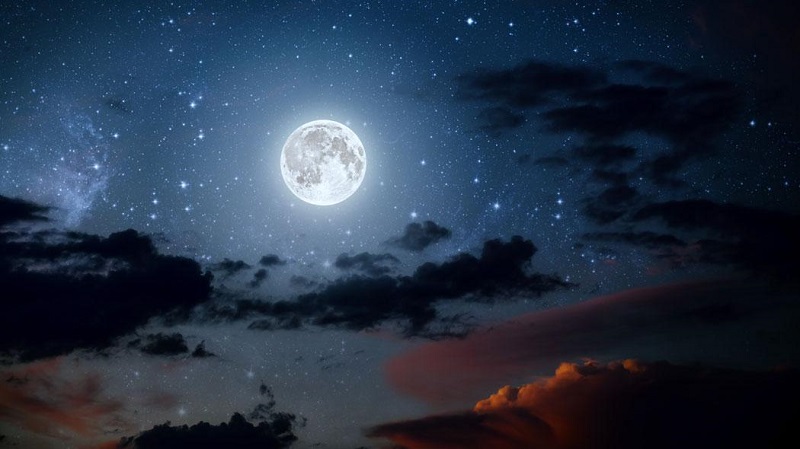 Astronomie : les Émirats veulent atteindre la lune d’ici 2024
