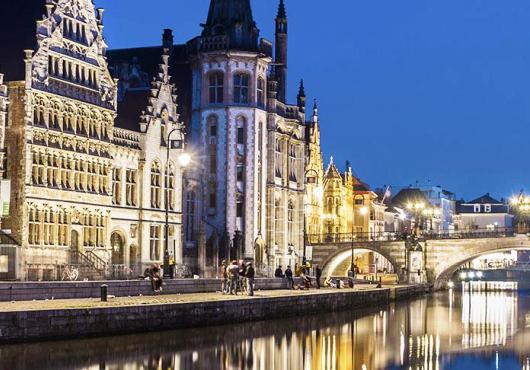 Appel à candidatures pour des bourses d’études du ministère flamand de l’Éducation (Belgique)