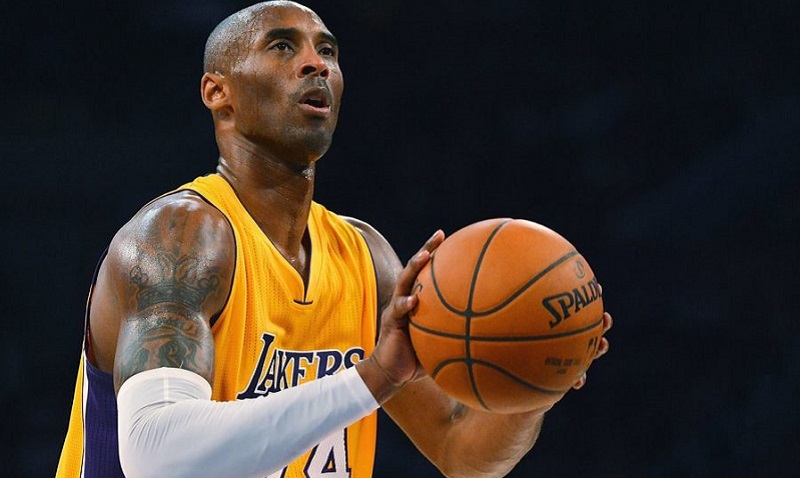 Kobe Bryant :  un Pasteur  demande 10%  de sa fortune  pour  le ressusciter