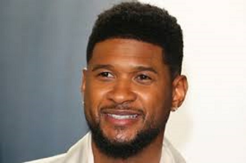 Usher : le chanteur attend un événement heureux