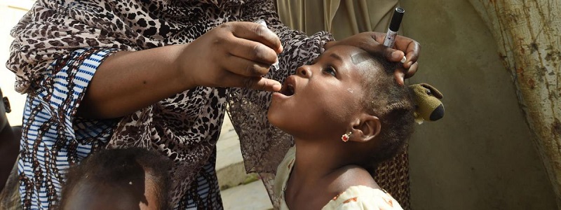 Togo : début d’une grande campagne de vaccination contre la poliomyélite dans les régions des Plateaux et Centrale