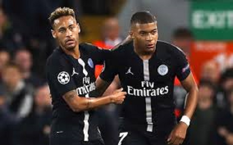 PSG : « Nous avons Neymar et Mbappé ! De quoi sommes-nous censés avoir  peur ? », Leonardo