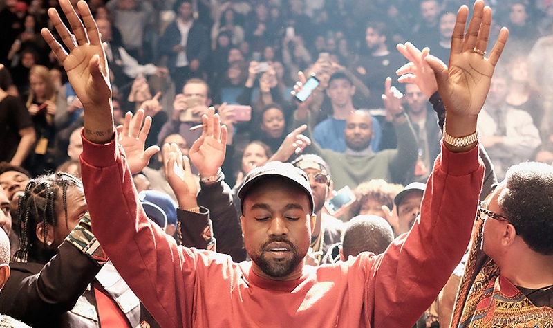 Kanye West : le rappeur devenu le meilleur artiste gospel de l’année ?