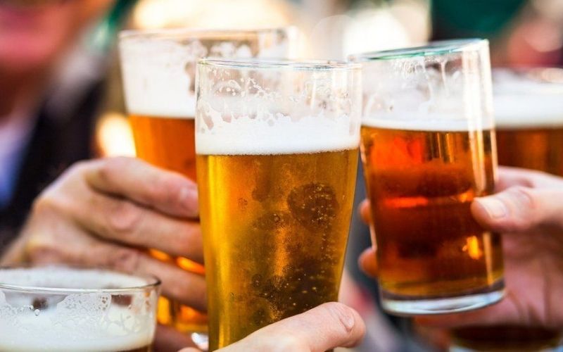 Il braque une pizzeria pour voler 2 bières