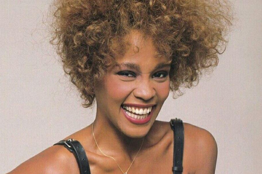 Whitney Houston : comment la star a sauvé sa fille juste avant de mourir