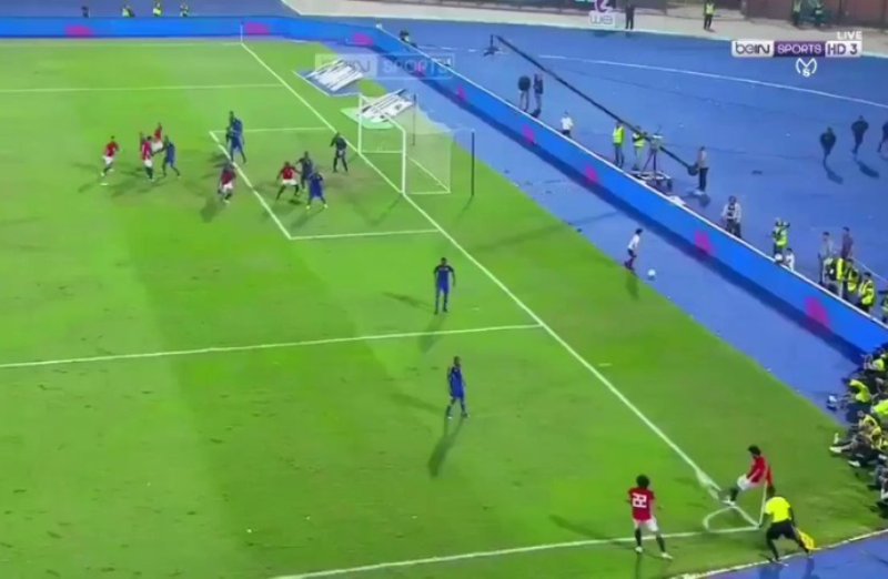 Voici le but d’anthologie marqué par Mohamed Salah depuis le corner dont tout le monde parle (vidéo)