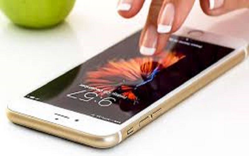 Voici certaines manipulations qui réduisent la durée de vie d’un smartphone