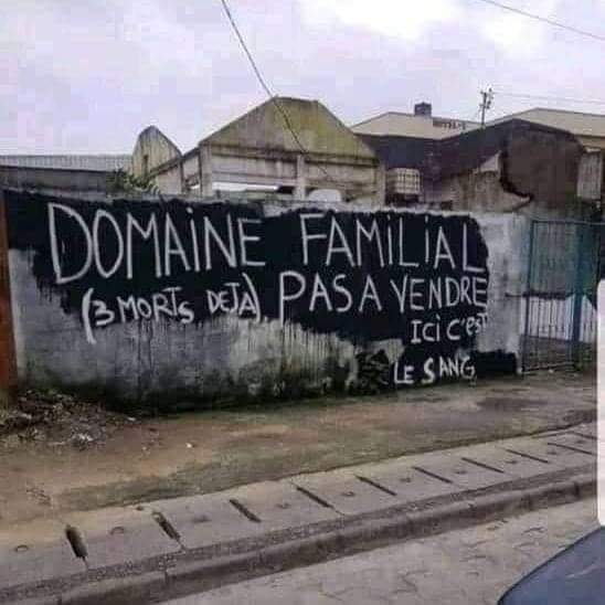 Affaire de double vente en Afrique : la mise en garde de cette famille contre toute personne de mauvaise foi (photo)