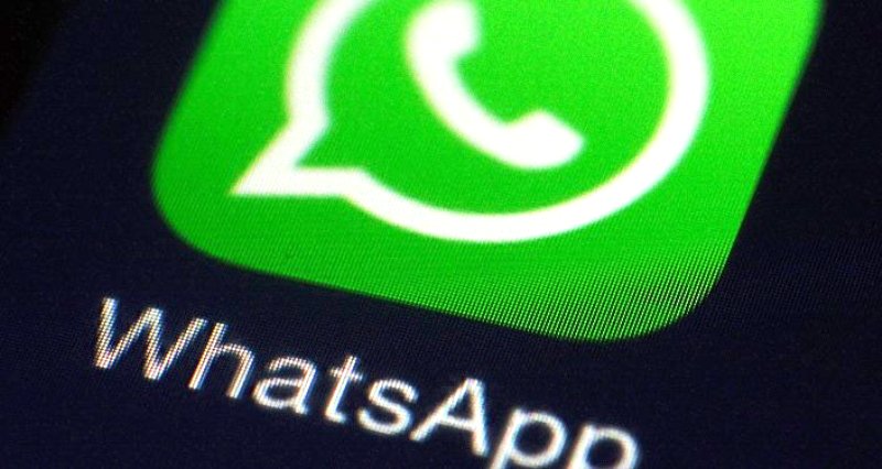 WhatsApp a un bug qui permet de lire les messages supprimés