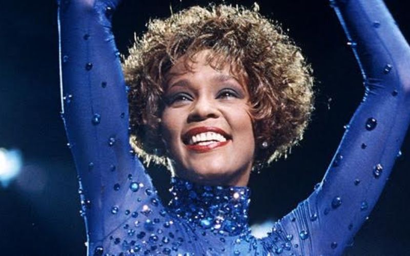 Whitney Houston : sa mère lui rend hommage lors de son intronisation au Rock and Roll Hall of Fame