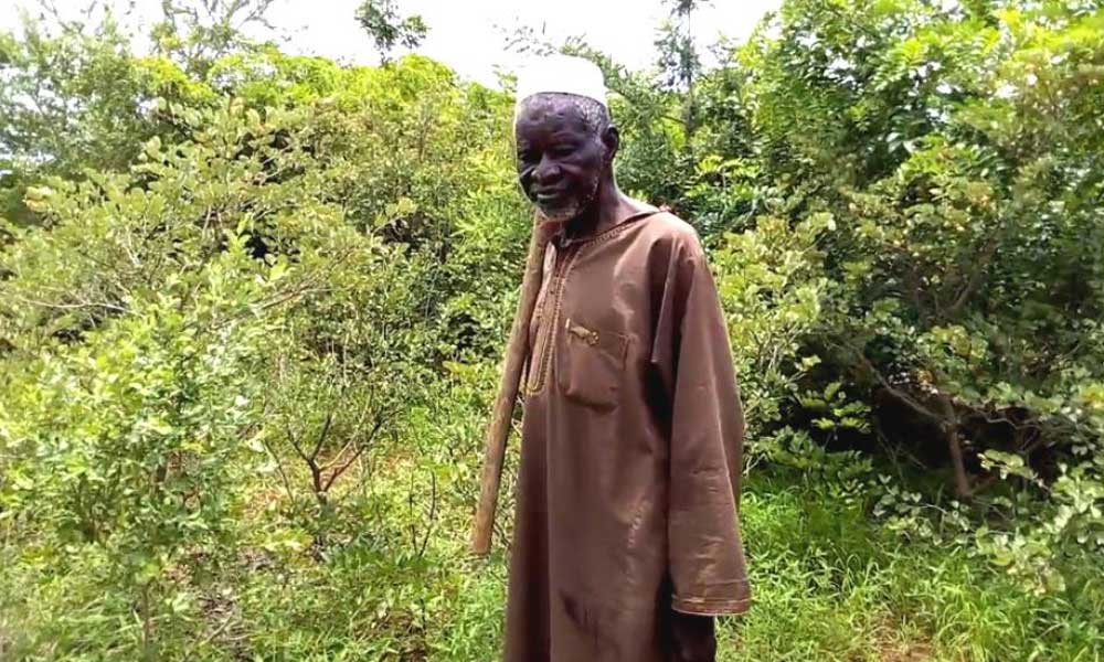 Ce burkinabè de 77 ans, a posé un geste remarquable à l’égard de la nature