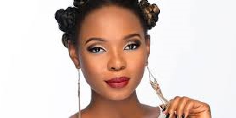 Yemi Alade, plus un cœur à prendre ? : voici le célèbre artiste avec lequel elle serait en couple