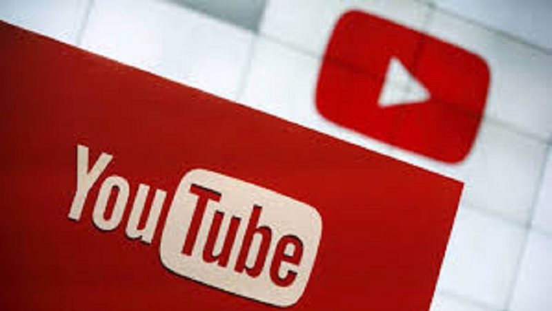 YouTube : une ancienne modératrice porte plainte