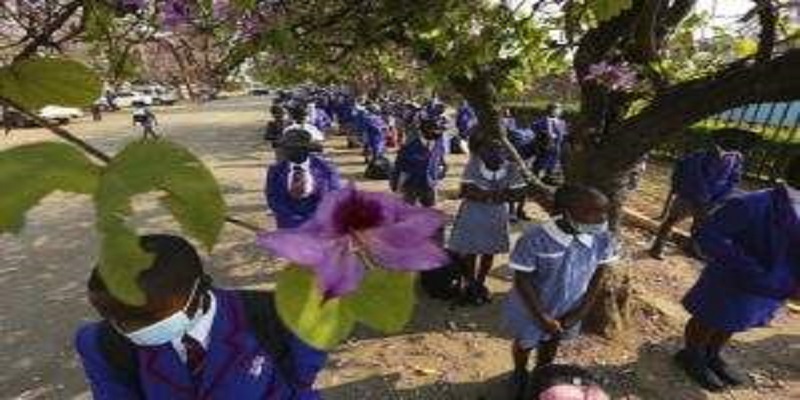 Zimbabwe / Reprise des cours : les enseignants menacent de boycotter les examens