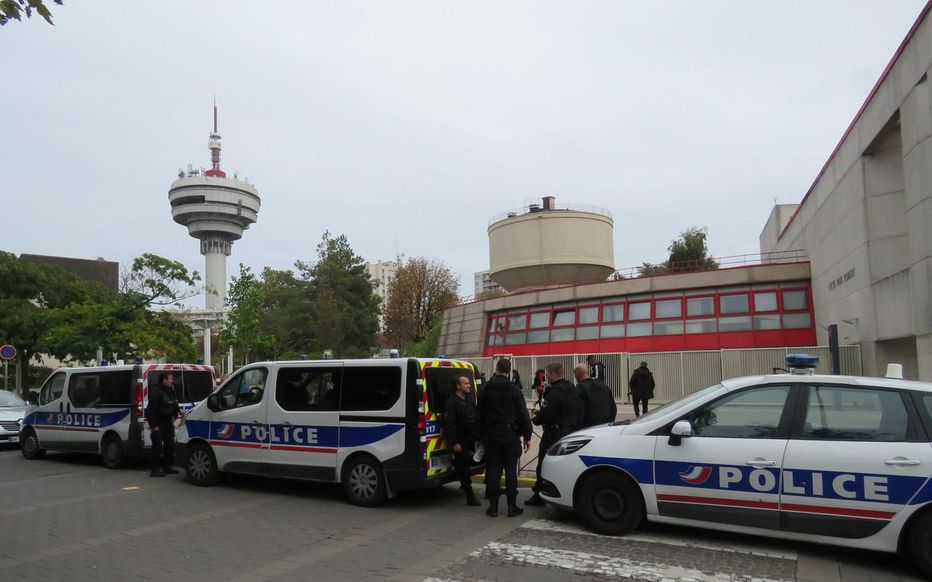 France : un adolescent poignardé à mort en plein cours