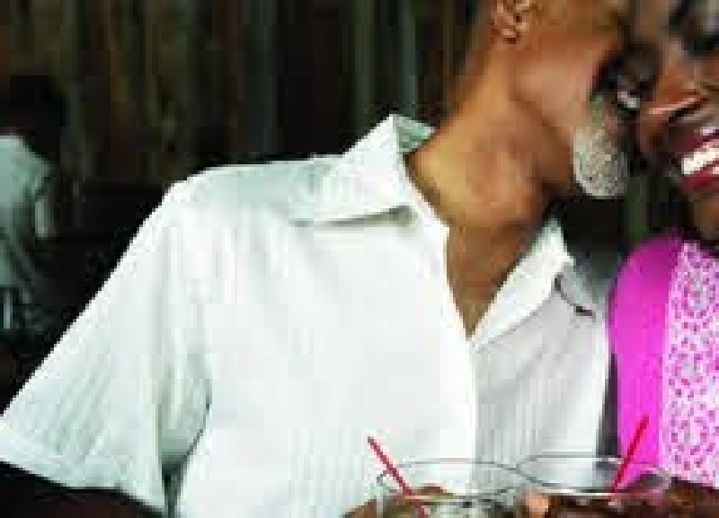 Togo / Affaire sugar daddy : un internaute s’insurge contre les jeunes filles (vidéo)