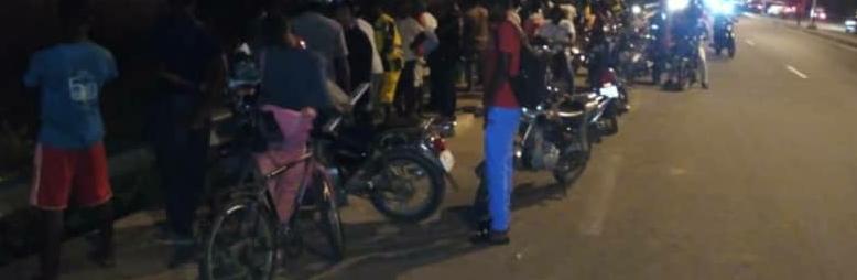 Togo-zone contournement : le gros serpent en fuite
