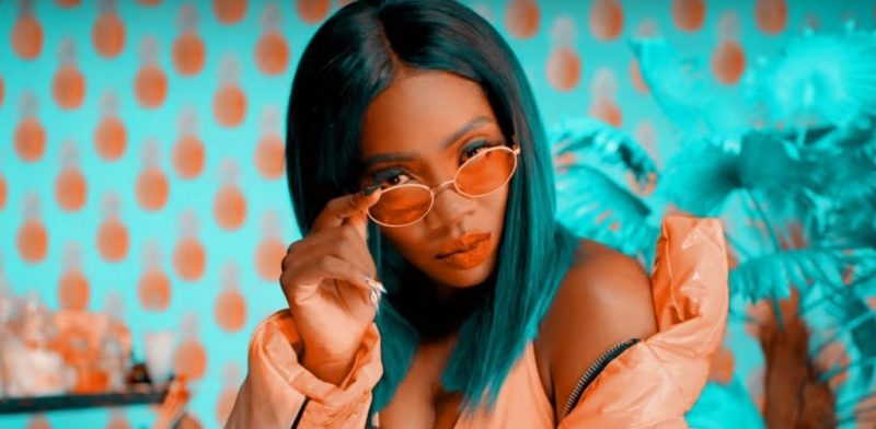 De Burna Boy à Tiwa Savage, ces stars africaines qui boycottent le pays de Nelson Mandela