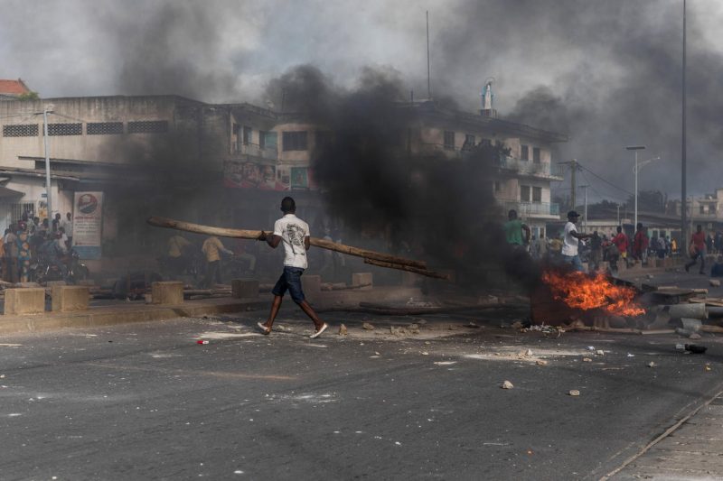 Bénin/tension post-électorale: les manifestants renvoyés en prison