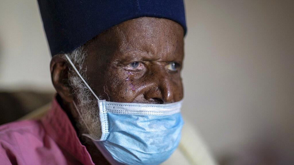 Ethiopie : un moine de plus de 100 ans survi de la Covid-19 (photo)
