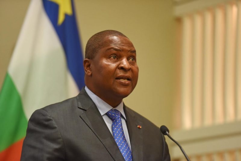 Centrafrique : Faustin Touadéra investi candidat à la présidentielle