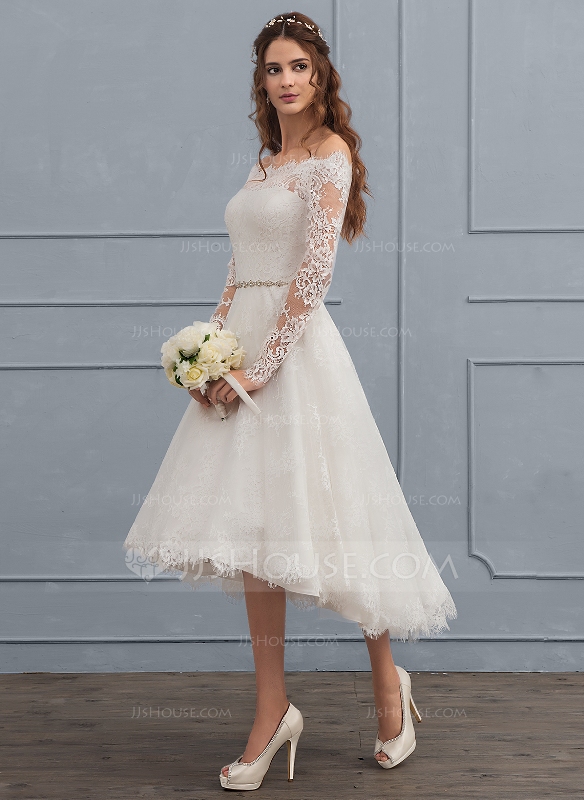 Le catalogue de JJ’S House vous inspirera la robe de mariée à porter pour ce grand jour de votre vie !