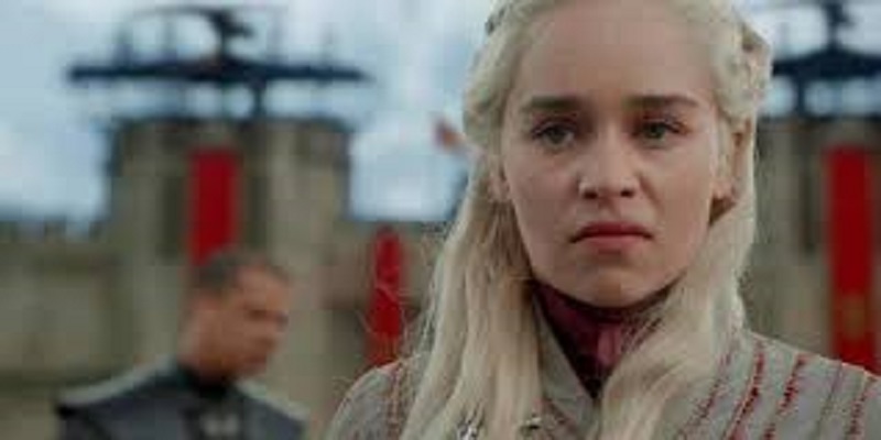 Game of Thrones saison 8 : Daenerys et la prêtresse Kinvara au cœur d’une étrange théorie
