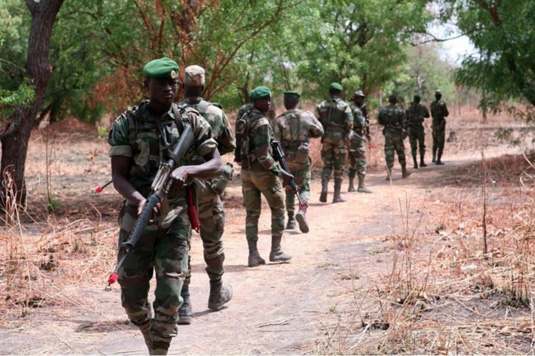 Bénin : des soldats déserteurs activement recherchés par l’armée