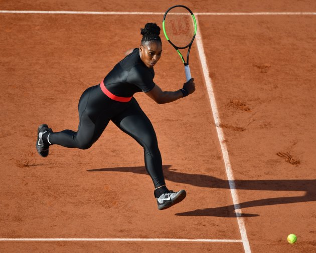 TENNIS : Serena Williams devra troquer sa tenue de ‘Black Panther’ contre la traditionnelle jupe courte à Roland-Garros