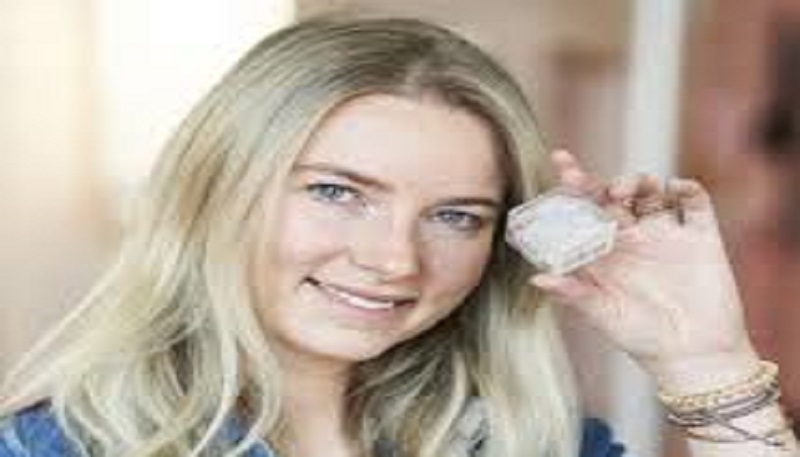 Elle devient milliardaire après avoir inventé un élastique à cheveux