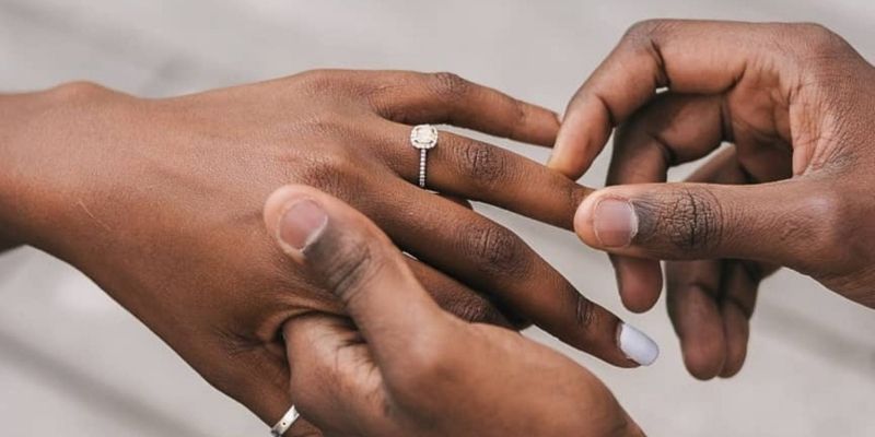 Est-ce primordial d’avoir une bague pour se sentir marié(e) ? L’opinion des Togolais