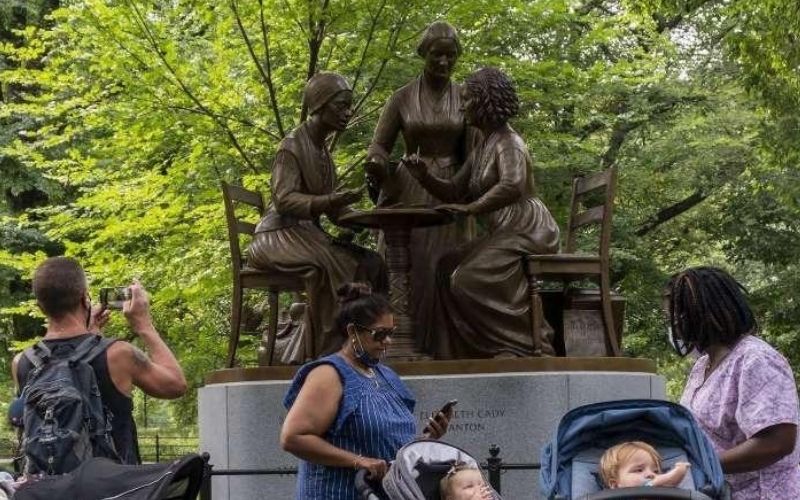 Etats-Unis : un nouveau monument au Central Park pour rendre hommage à 3 féministes