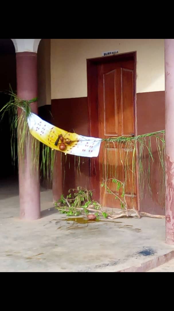 Bénin: tout devient mystique, un fétiche bloque l’accès aux bureaux de vote