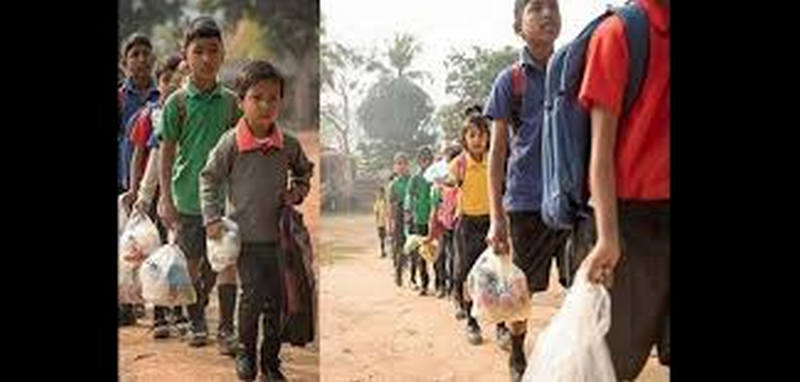 Inde: une école accepte les déchets plastiques comme frais de scolarité