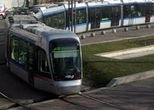 Insolite/Un bébé naît dans le métro à Paris, la RATP lui fait un cadeau inédit