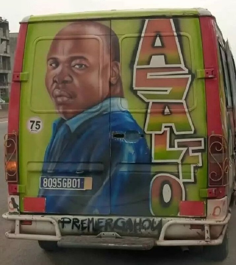 [Photo]  Comme les fans de Dj Arafat,  A’Salfo aussi se moque de sa   caricature