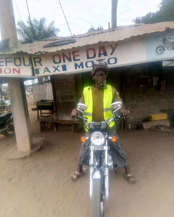 Togo : le rappeur Eric MC se lance-t-il dans le Zemidjan (photo) ?