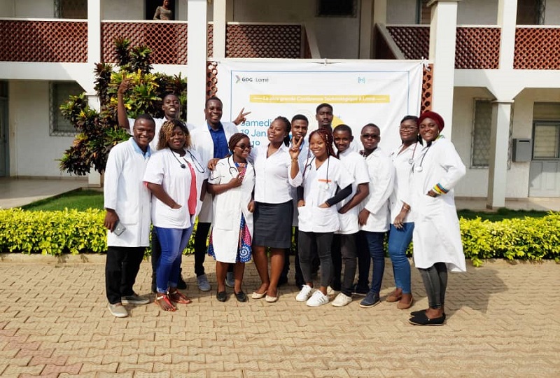 Togo / Octobre Rose : MLA en tournée de sensibilisation des élèves filles sur le cancer du sein