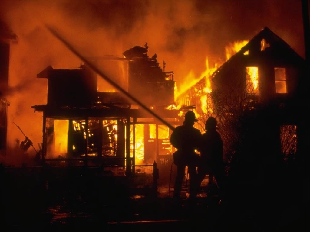 Nigeria: largué, il met le feu à la maison de son ex compagne, et tue 5 personnes