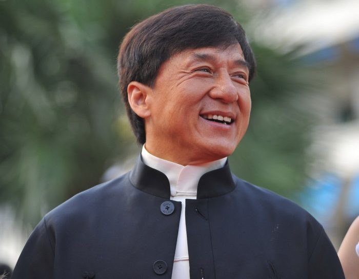 Jackie Chan atteint de coronavirus ? L’acteur brise le silence