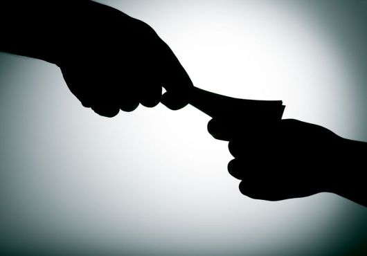 Le justiciable n’a pas besoin de proposer de l’argent au juge