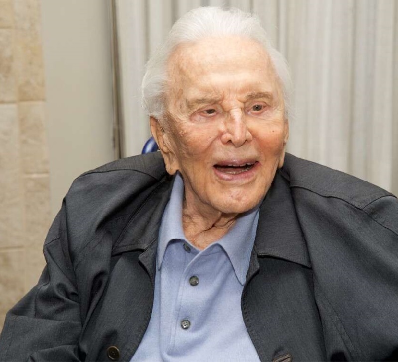 Kirk Douglas, l’acteur mythique d’Hollywood, est mort !