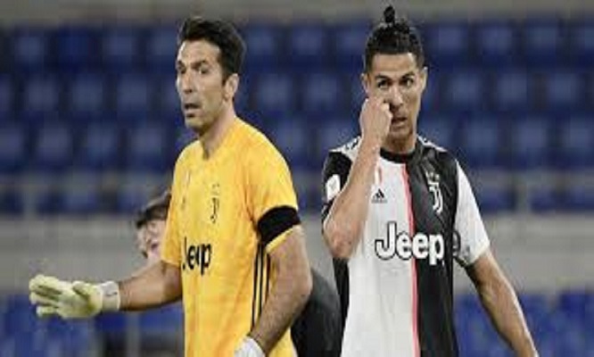 Juventus : la sœur de Ronaldo tacle Sarri, la femme de Buffon répond
