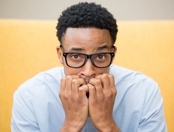 Pourquoi les hommes ont-ils maintenant plus peur des femmes… et comment régler ce problème ?
