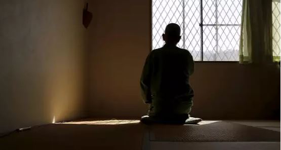 Japon : les vieux rêvent désormais de prison pour vaincre leur solitude