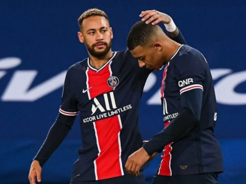 Bayern Munich - PSG Jerome Rothen met la pression sur Neymar et Mbappé
