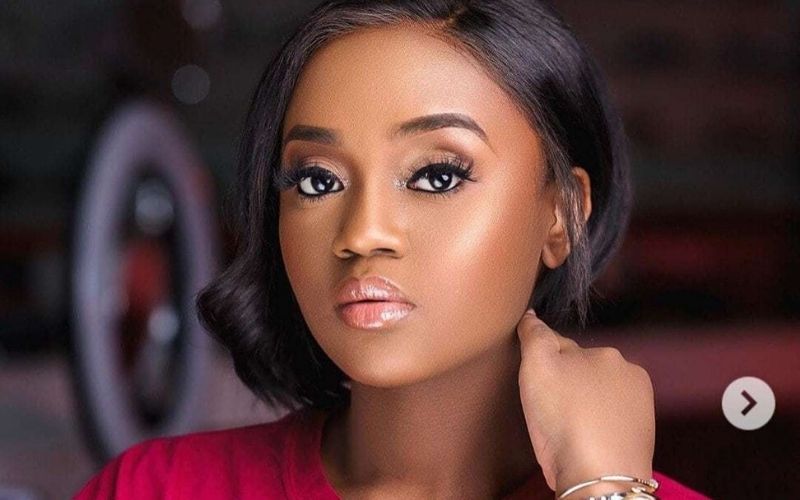 Chioma : « Barbie noire », l’ex-fiancée de Davido se dévoile très sublime (photo)