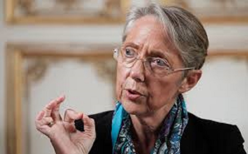France : la ministre Elisabeth Borne hospitalisée ; la raison