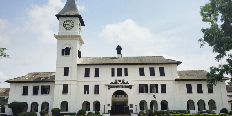 Ghana : une école d’élites risque un procès pour refus d’inscription de 2 garçons rastafariens 
